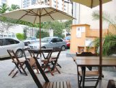 Bamir� Caf�