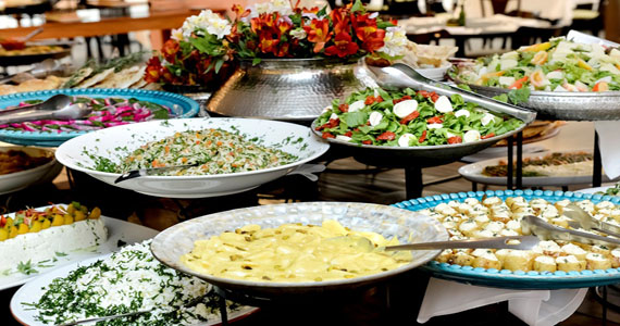 Restaurante Bibi oferece buffet completo para quem não quiser colocar a mão na massa no Dia dos Pais