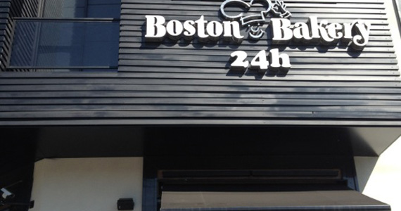 Boston Bakery oferece double drinks durante happy hour