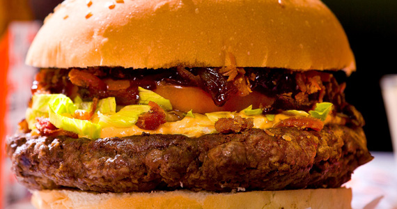 Burger Lab Experience cria receita especial para comemorar o aniversário de São Paulo