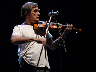 Jorge Mautner faz três shows na Casa de Francisca para comemorar 70 anos