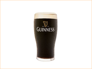 Melograno homenageia a irlanda em comemoração ao dia de Saint Patrick na 5ª edição da viagem ao mundo das cervejas Melograno homenageia a irlanda em comemoração ao dia de Saint Patrick na 5ª edição da viagem ao mundo das cervejas