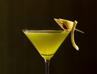 1820- The Blue Bar apresenta drinques especiais 1820- The Blue Bar apresenta drinques especiais