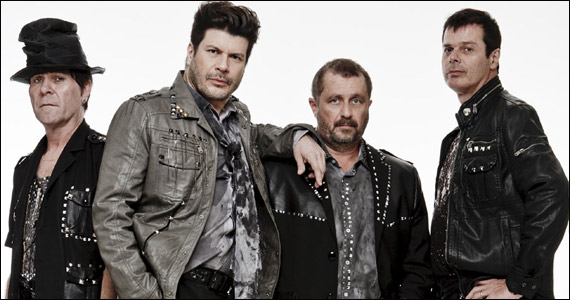 RPM apresenta seu novo álbum ELEKTRA na Via Funchal em São Paulo RPM apresenta seu novo álbum ELEKTRA na Via Funchal em São Paulo