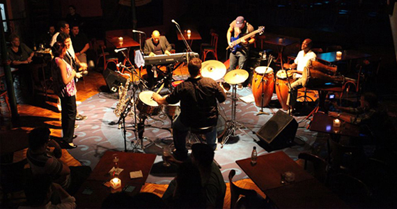 Pepe Cisneros & Cuba 07 se apresentam no Grazie a Dio! na noite desta terça-feira Pepe Cisneros & Cuba 07 se apresentam no Grazie a Dio! na noite desta terça-feira