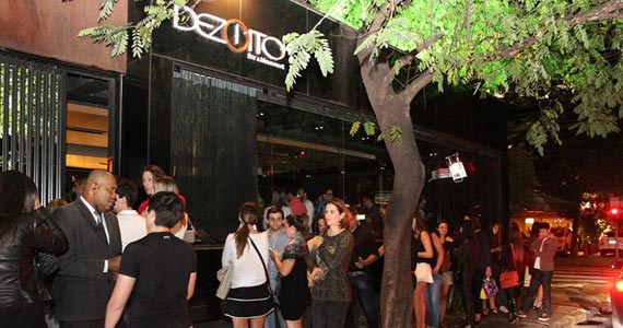 Dezoito Bar & Movement oferece 50% de desconto em bebidas e porções