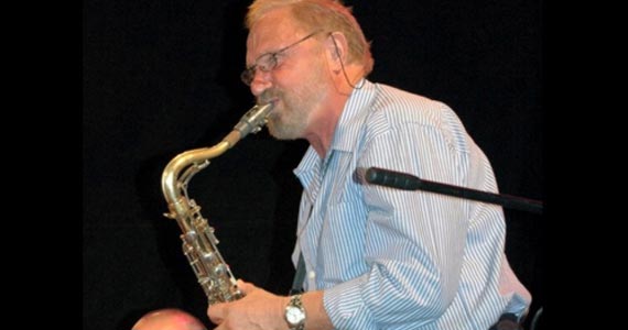 Sesc Consolação recebe show do grande saxofonista Hector Costita