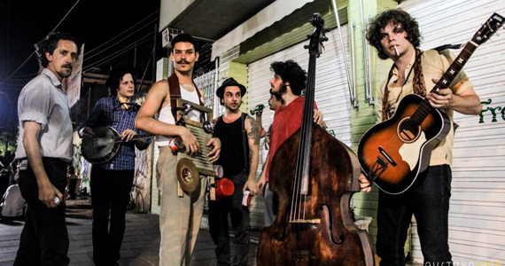 Sesc Santana apresenta show gratuito da banda Mustache e os Apaches