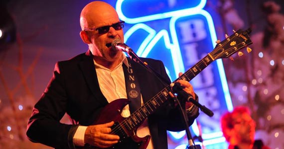 Bourbon Street apresenta uma noite dedicada ao blues com Nuno Mindelis