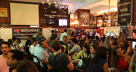 Principais clássicos do futebol são transmitidos no Quitandinha Bar
