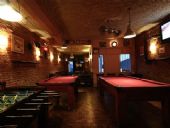Pizzas, drinks e jogos no happy hour da Art'n Pizza