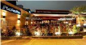 Festa I Love Flash promete animar a noite do Bar Fidelis com DJs convidados