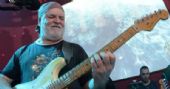 Toninho Guizzi e G�i levam os cl�ssicos do rock ao Piratininga Bar