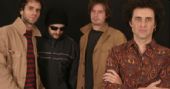 Ale Chris & Banda Ins�nica anima a noite no Republic Pub