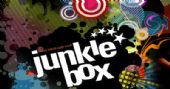 Agito com a banda Junkie Box no palco do Republic Pub 
