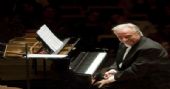 Maestro Jo�o Carlos Martins apresenta seu repert�rio Bachiana SESI-SP no Teatro Bradesco 