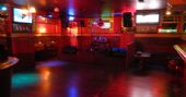 William Kim e Banda Bubbles levam muito rock para o s�bado do Republic Pub