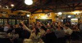 Happy hour com variedades de petiscos e cervejas no Velho Rabo