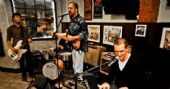 BarBir� recebe na noite de quinta-feira a banda Vintage Box