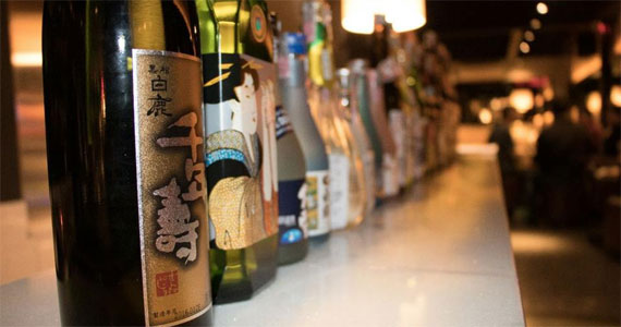 Happy Hour com bebidas de qualidade e drinks especiais no Osake Bar
