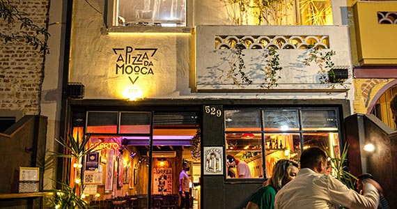 Pizza de Mortadela na Pizza da Mooca para celebrar o aniversário de SP