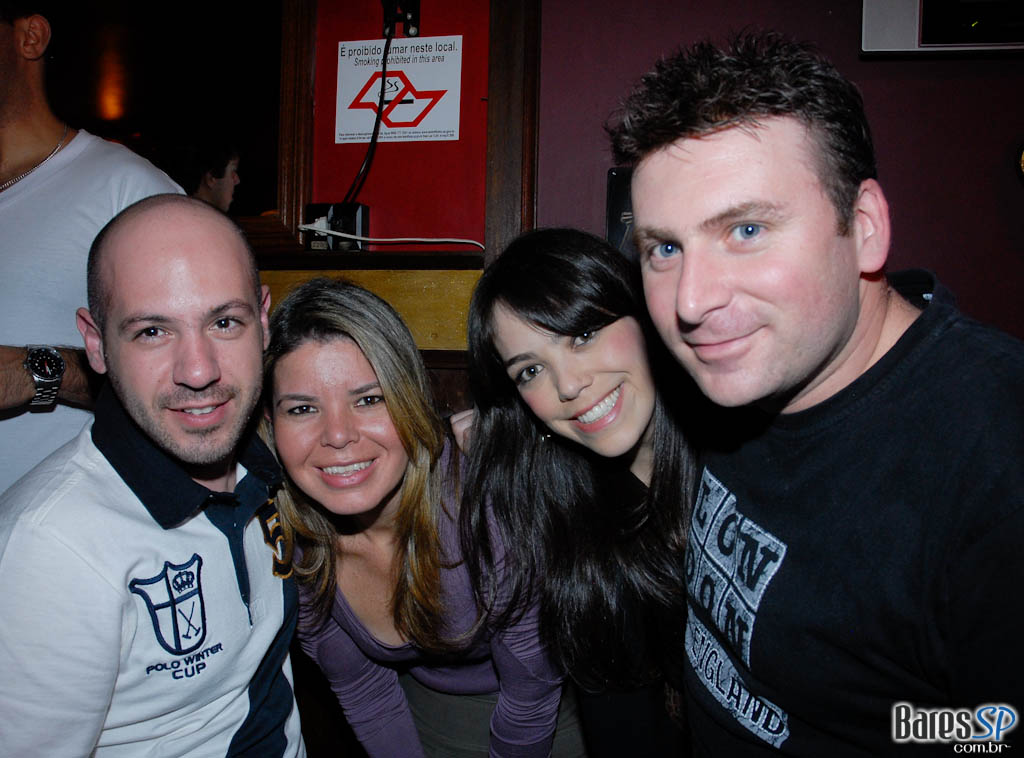 SERIAL FUNKERS NO REPUBLIC PUB SERIAL FUNKERS NO REPUBLIC PUB