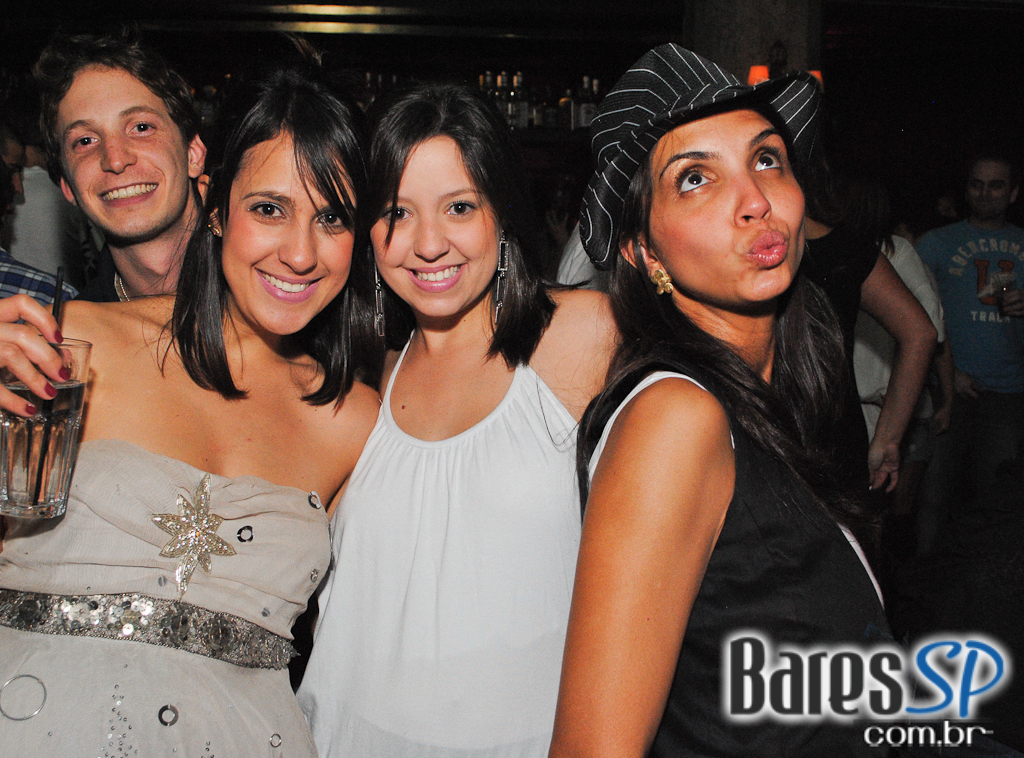 3Plus Art no Lions Nightclub 3Plus Art no Lions Nightclub
