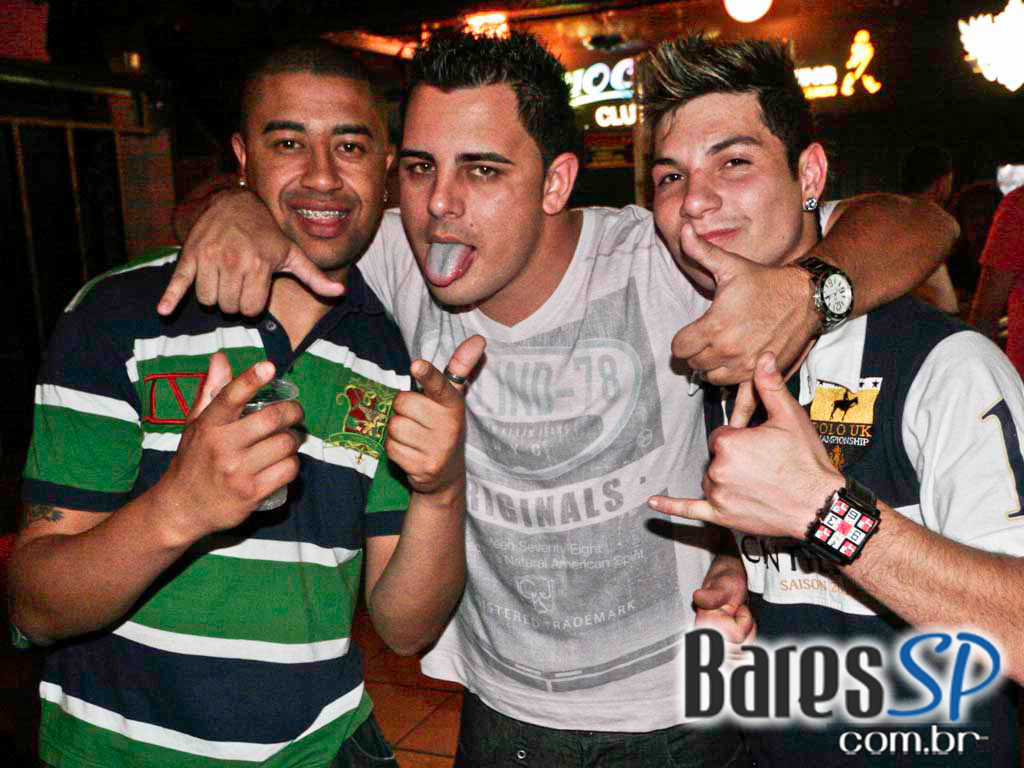 Sábadão especial com Katinguelê, Introdução e Sertanejo Universitário no Carioca Club Sábadão especial com Katinguelê, Introdução e Sertanejo Universitário no Carioca Club