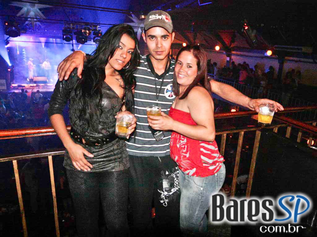 Sábadão especial com Katinguelê, Introdução e Sertanejo Universitário no Carioca Club Sábadão especial com Katinguelê, Introdução e Sertanejo Universitário no Carioca Club