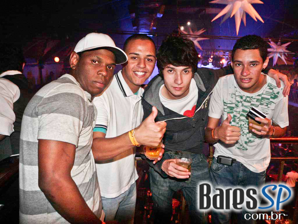 Sábadão especial com Katinguelê, Introdução e Sertanejo Universitário no Carioca Club Sábadão especial com Katinguelê, Introdução e Sertanejo Universitário no Carioca Club