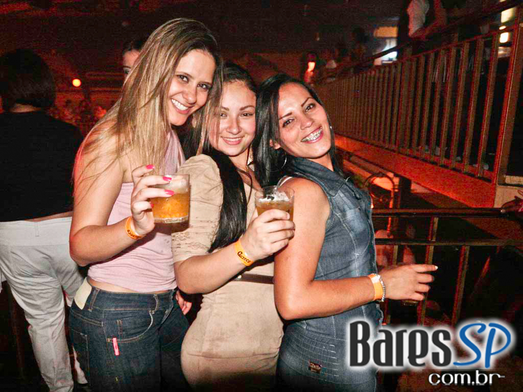 Sábadão especial com Katinguelê, Introdução e Sertanejo Universitário no Carioca Club Sábadão especial com Katinguelê, Introdução e Sertanejo Universitário no Carioca Club