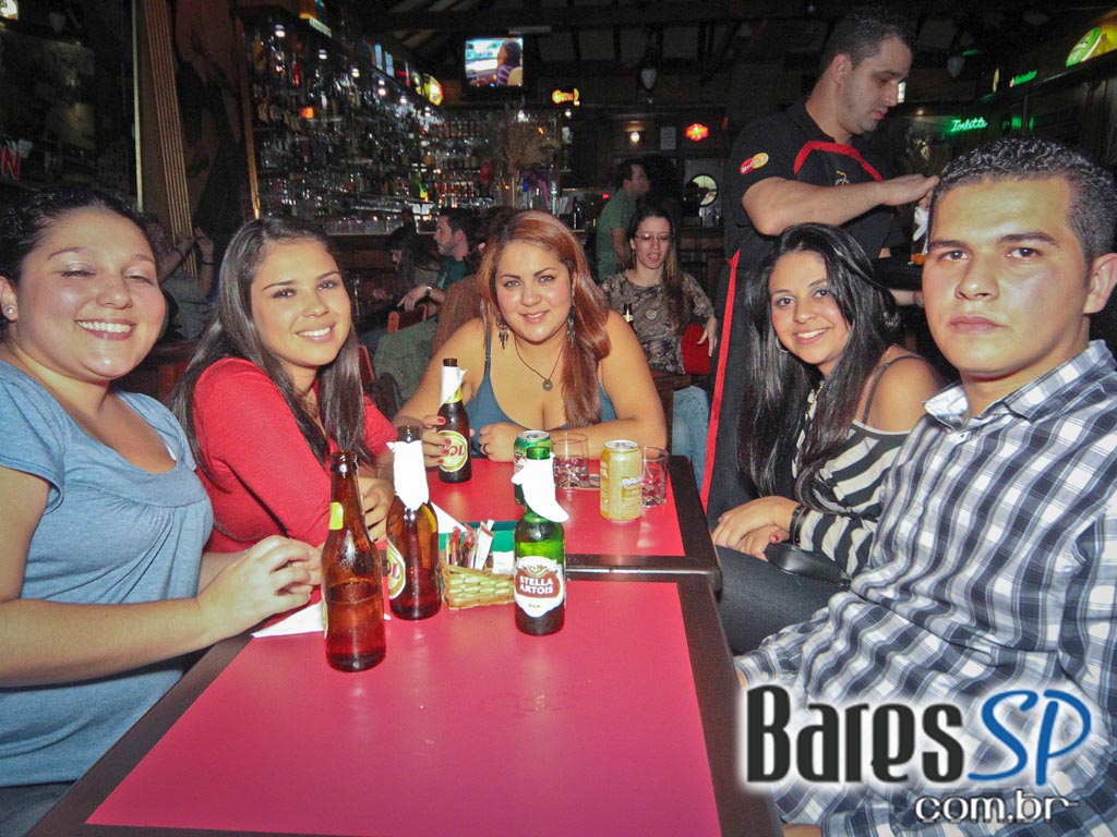 Michelle Ferreira e Banda Flying Rock no Ton Ton Jazz & Music Bar Michelle Ferreira e Banda Flying Rock no Ton Ton Jazz & Music Bar