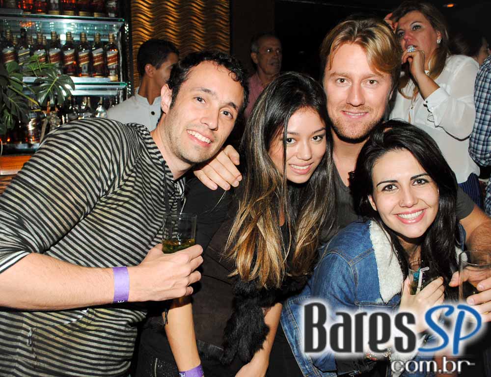 Programação especial na noite de sábado do Piove Programação especial na noite de sábado do Piove