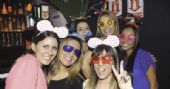 Programa��o especial na Noite dos Amigos no Akbar Lounge & Disco