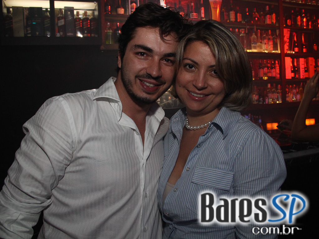 Acontece no Akbar Lounge & Disco apresentou a Noite do Trabalhador Acontece no Akbar Lounge & Disco apresentou a Noite do Trabalhador