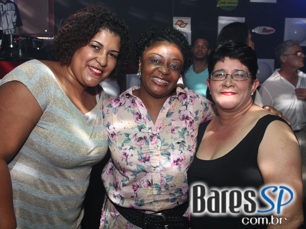 Acontece no Akbar Lounge & Disco apresentou a Noite do Trabalhador Acontece no Akbar Lounge & Disco apresentou a Noite do Trabalhador