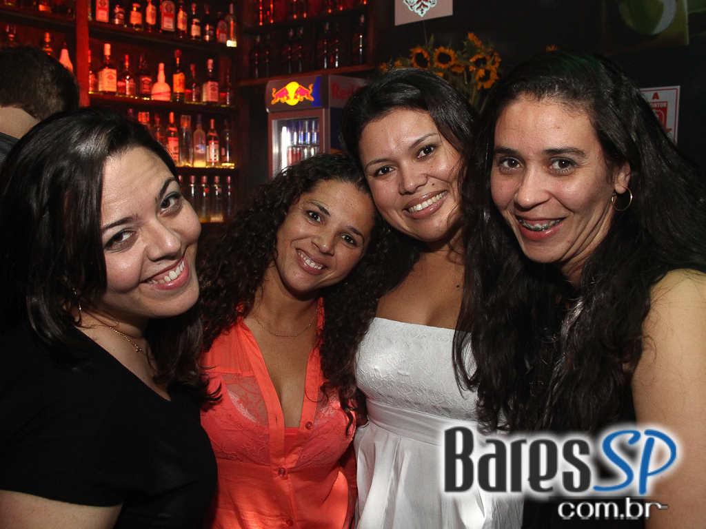 Acontece no Akbar Lounge & Disco apresentou a Noite do Trabalhador Acontece no Akbar Lounge & Disco apresentou a Noite do Trabalhador