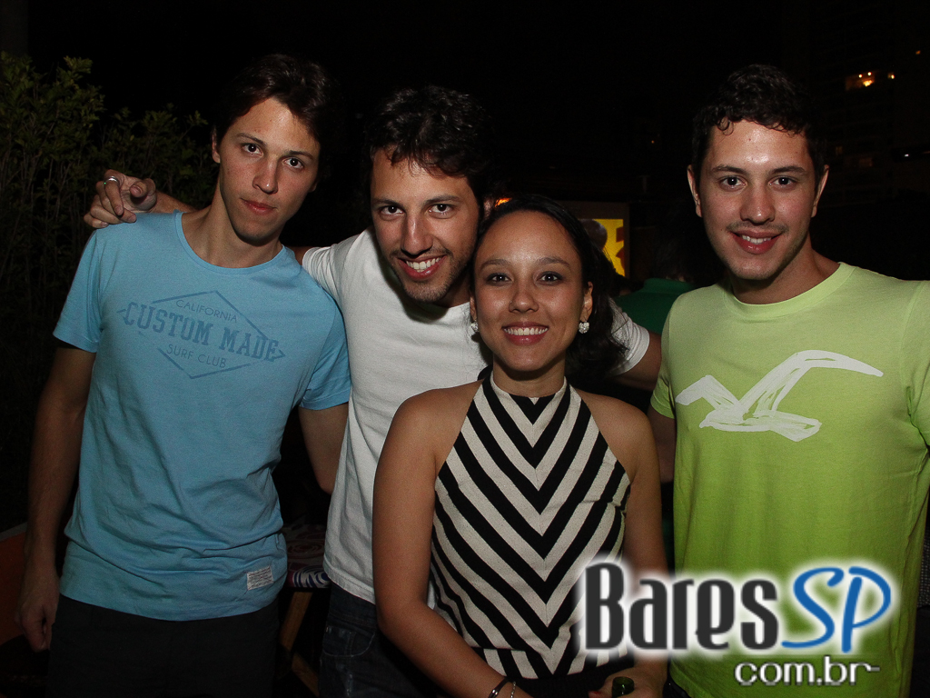 Acontece no Akbar Lounge & Disco apresentou a Noite do Trabalhador Acontece no Akbar Lounge & Disco apresentou a Noite do Trabalhador