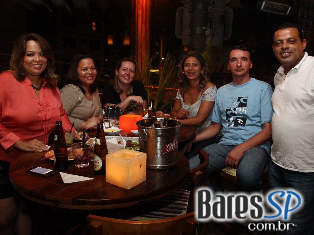Acontece no Akbar Lounge & Disco apresentou a Noite do Trabalhador Acontece no Akbar Lounge & Disco apresentou a Noite do Trabalhador