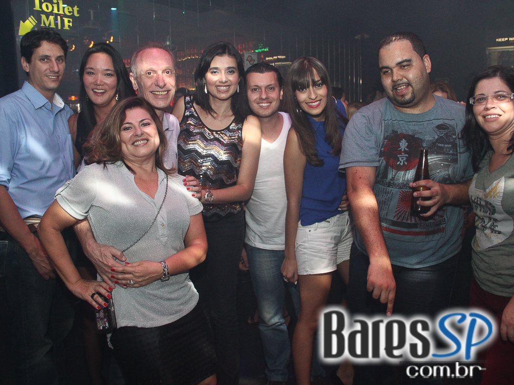 Acontece no Akbar Lounge & Disco apresentou a Noite do Trabalhador Acontece no Akbar Lounge & Disco apresentou a Noite do Trabalhador