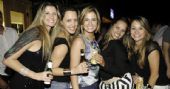 No s�bado aconteceu o agito do samba e sertanejo no Fidelis