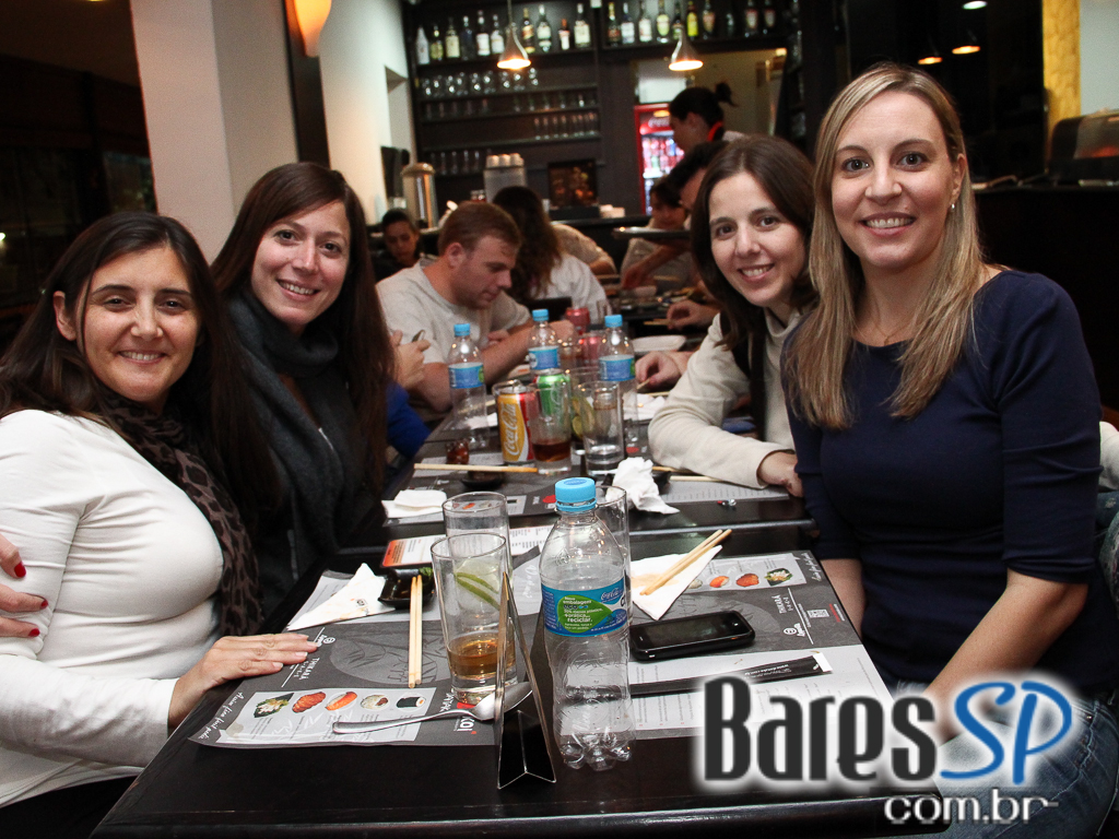 Daitakê Sushi ofereceu rodízio com variedades de pratos frios e quentes Daitakê Sushi ofereceu rodízio com variedades de pratos frios e quentes