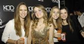 Koo Club apresentou Glow Party na noite de sexta-feira com convidados especiais
