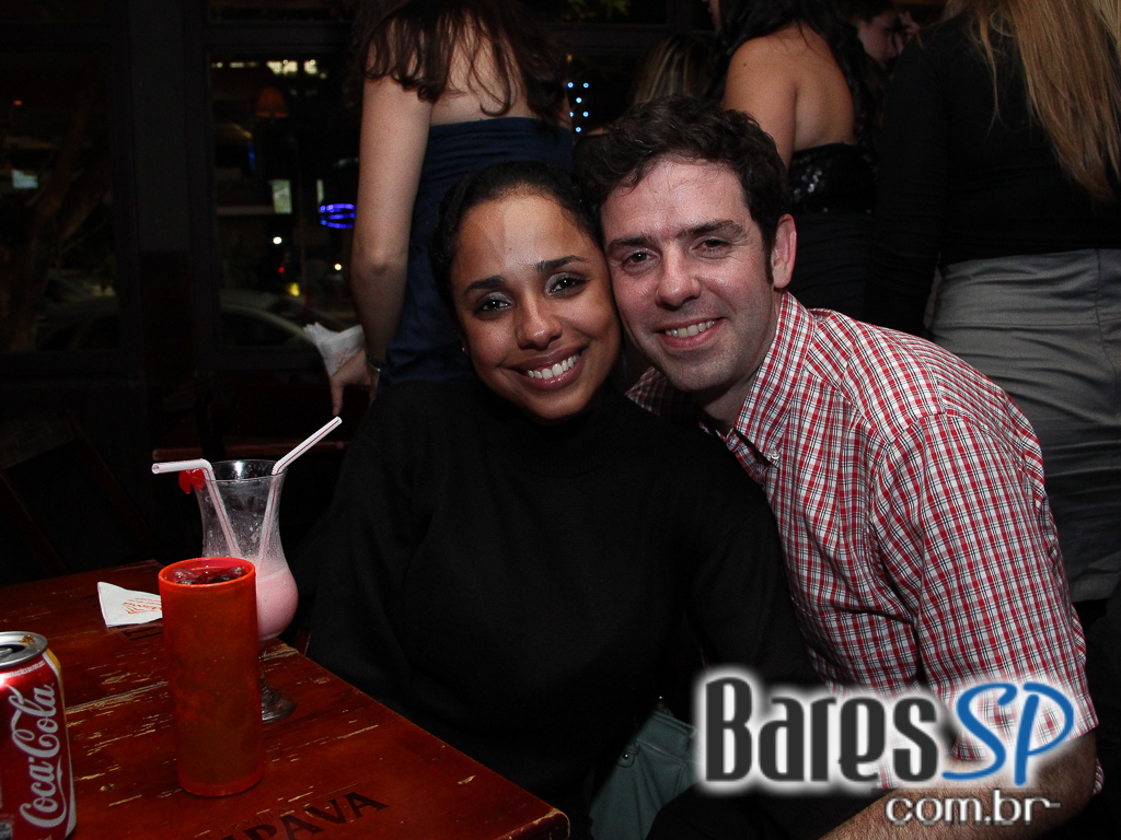 Aconteceu na sexta-feira a noite Popnejo no Maevva Bar Aconteceu na sexta-feira a noite Popnejo no Maevva Bar