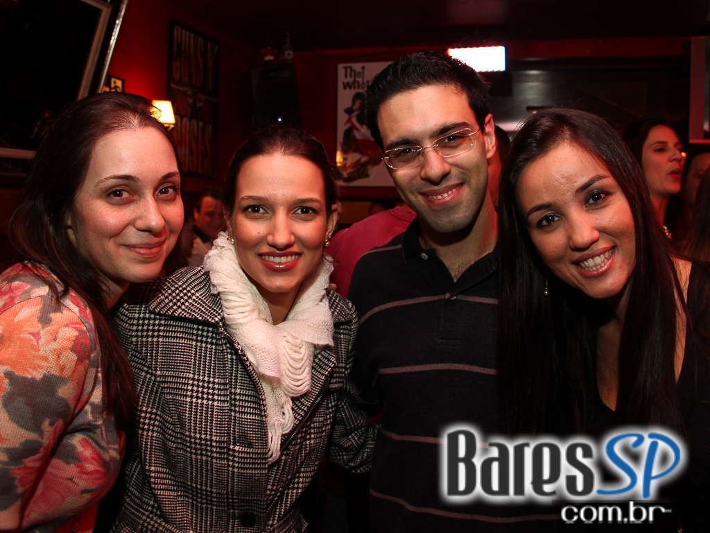 Apresentação de Rodrigo Armelin & Banda Insônica no Republic Pub Apresentação de Rodrigo Armelin & Banda Insônica no Republic Pub