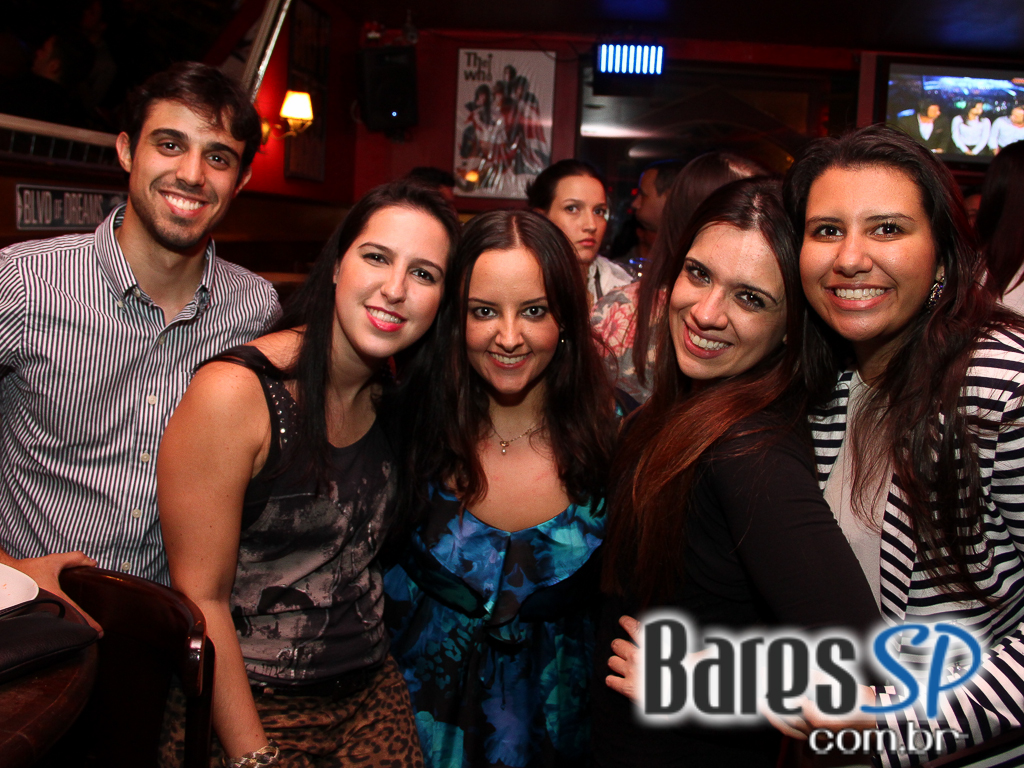 Apresentação de Rodrigo Armelin & Banda Insônica no Republic Pub Apresentação de Rodrigo Armelin & Banda Insônica no Republic Pub