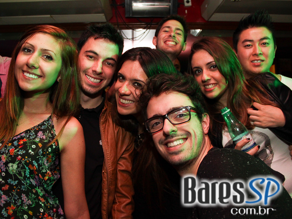 Apresentação de Rodrigo Armelin & Banda Insônica no Republic Pub Apresentação de Rodrigo Armelin & Banda Insônica no Republic Pub