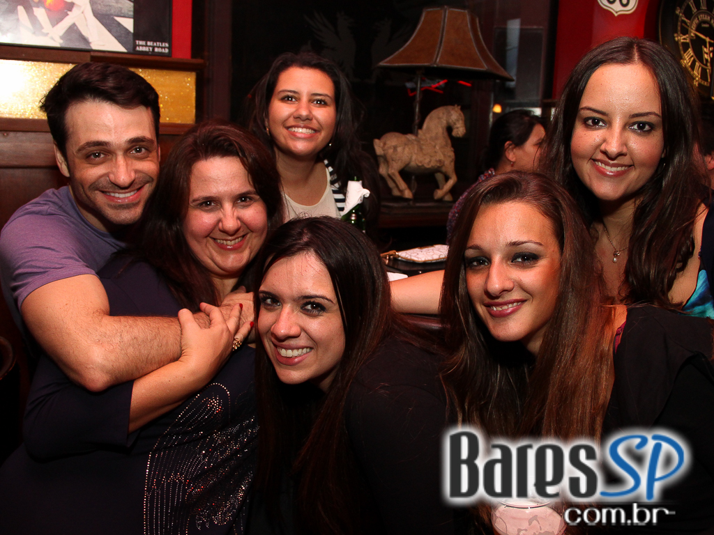 Apresentação de Rodrigo Armelin & Banda Insônica no Republic Pub Apresentação de Rodrigo Armelin & Banda Insônica no Republic Pub