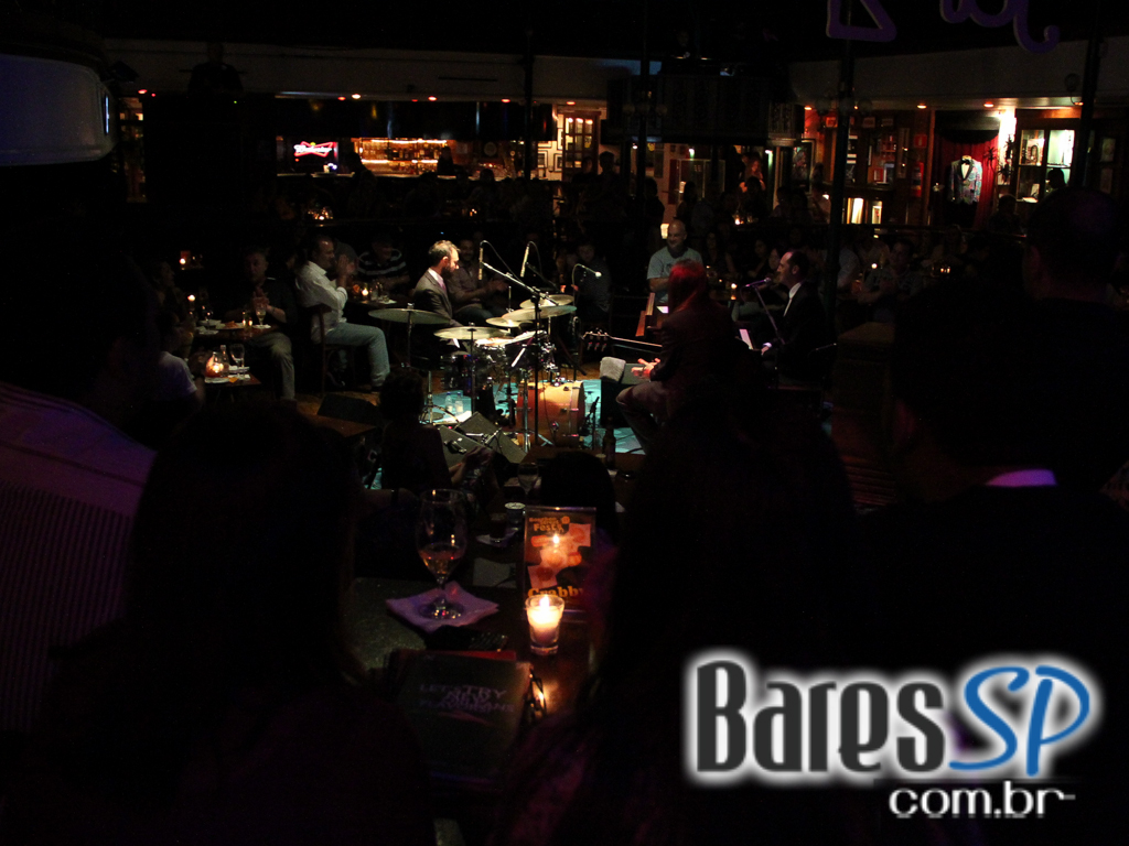 Bourbon Street recebeu Hammond Grooves que embalou a noite de quarta-feira Bourbon Street recebeu Hammond Grooves que embalou a noite de quarta-feira