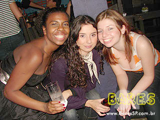 Música, drinks e gastronomia no Puri Bar Música, drinks e gastronomia no Puri Bar